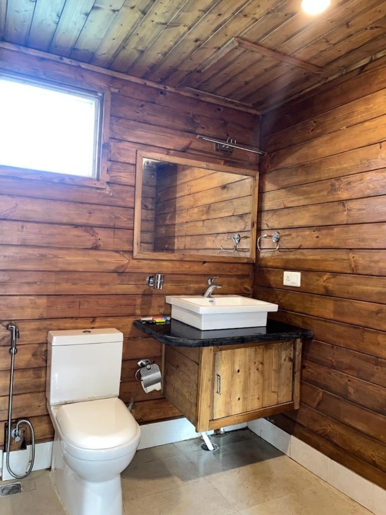 Jironi Resort Tezpur Eksteriør billede